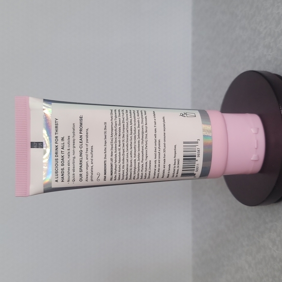 Refreshments Luscious Hand Cream - Citrus Spritz - Picture 5 of 9